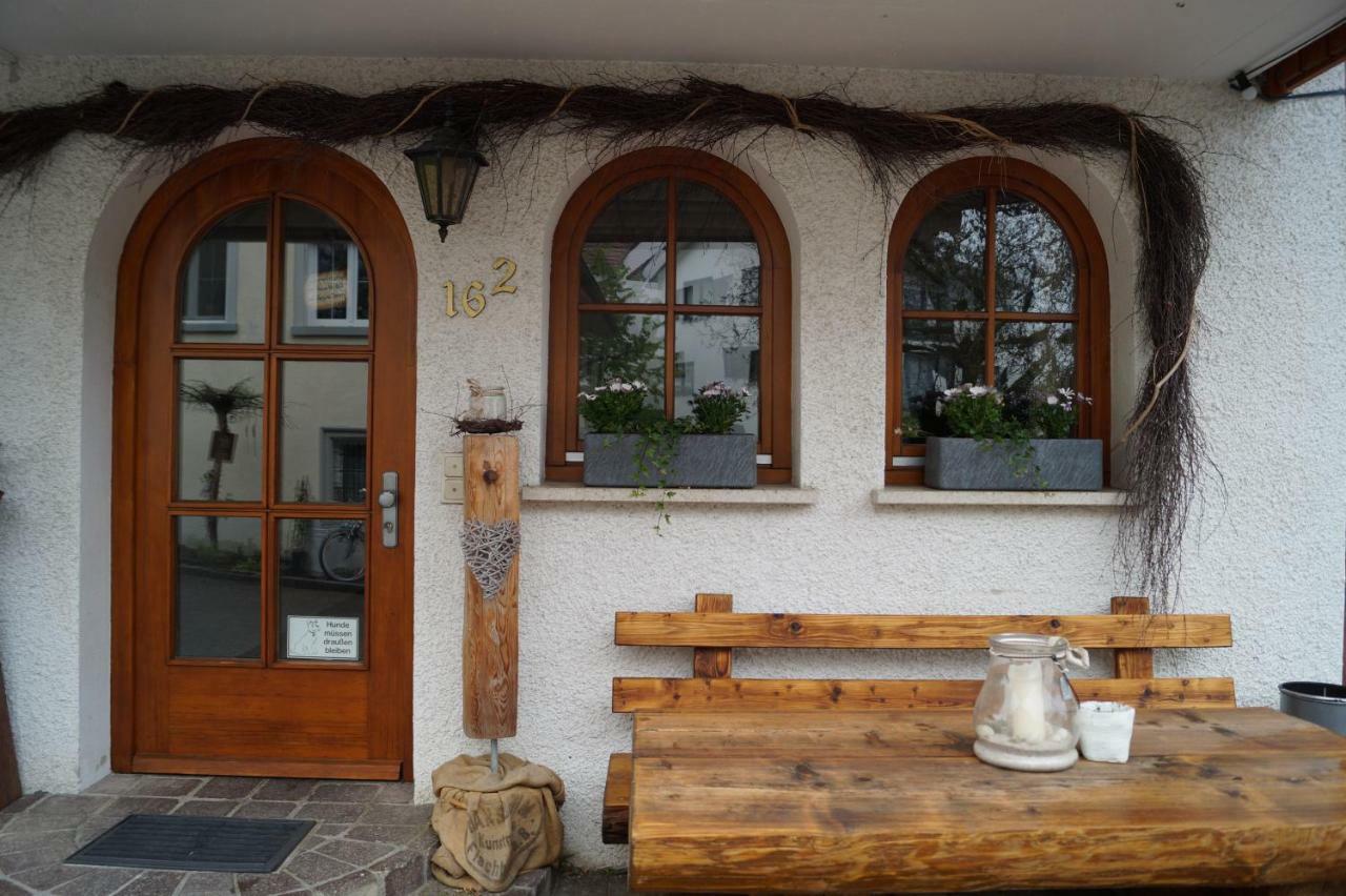 Gaestehaus Zur Muehle Dehm Friedrichshafen Luaran gambar
