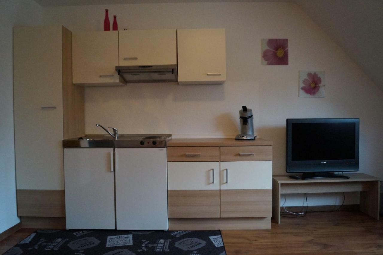 Gaestehaus Zur Muehle Dehm Friedrichshafen Luaran gambar
